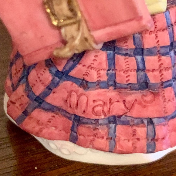 Mary's  Moo Moos September  " Making The Grade " Figurine  #257540 w/ Org Box - Picture 7 of 9